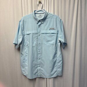 Realtree Fishing Shirt Mens Size Medium Light Blue Short Sleeve Button-Up Comfy